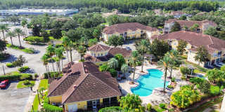 Available for Immediate Move in!  Gorgeous 2 Bedroom Condo with Garage on the 1st Floor! Gallery 27