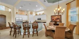 7672 Sussex Court Gallery 5