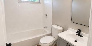 Beautiful 3 Bedroom 1.5 Bath recently rotavated Gallery 9