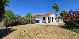 Clean and Cozy home in desirable area! Gallery 25