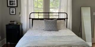 1229 Euclid Avenue Gallery 9