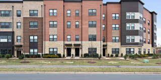 44742 TIVERTON SQ Gallery 1