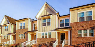3-Bedroom, 2.5 Bath Townhome for Rent in Mooresville, NC | Attached 2-Car Garage & Modern Kitchen Gallery 1