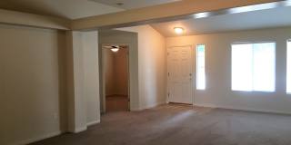 5801 Roscomare - NW - Beautiful 4 Bed in San Lauren, Northwest Bakersfield Gallery 6