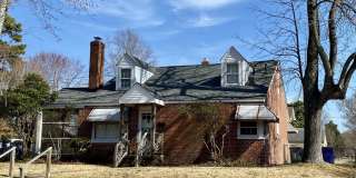 Hampton Gardens Gallery 1