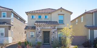 Perfect Family Home with Loft, Open Layout & Community Pool & Park Gallery 1