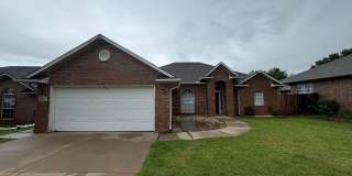 2207 Burdick an Ideal Home Gallery 1