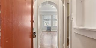 1520 Gough Gallery 10