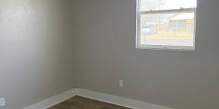 2906 Beech Avenue Gallery 6