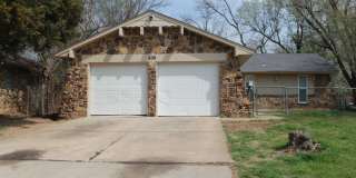 Much Better Than NEW!!! 3 beds, 1 1/2 Baths Gallery 1