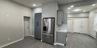 127 Fulton St Gallery 11