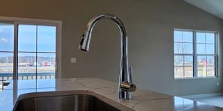 Brand New Douglas Fir-2Br/2Ba Rental Home-Second Floor Gallery 10