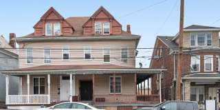 137 N 7th St Gallery 1