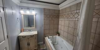 Charming 2Bed/3Bath in Patterson Place Gallery 29