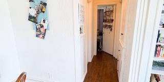 Adorable 2 BR 1 Bath home with Yard Gallery 8