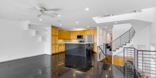 3 Bed 3 Bath Ocean View, Penthouse "Mark Singer" Residence in Downtown Laguna Beach Gallery 13