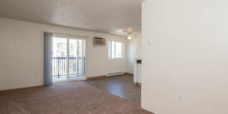Sunset Apartments Gallery 23