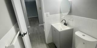 Fully Renovated Modern Apartments Gallery 38