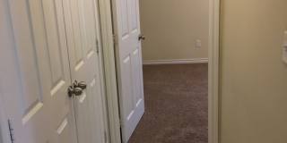 College Station. - 3 bedroom/3 bath Duplex, fenced in back yard, ready for an August 2026 move in. Gallery 6