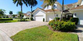 ** BONITA BAY ** BEAUTIFUL 2 PLUS A DEN FURNISHED HOME ** SEASONAL OR 6 MONTH AND 1 DAY TO 12 MONTHS LEASE STARTING APRIL 1, 2026  ** BEAUTIFUL BONITA BAY AT BAY POINTE ** Gallery 7