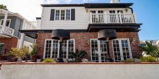 2025 East Balboa Boulevard 2025 East Balboa Boulevard Gallery 1