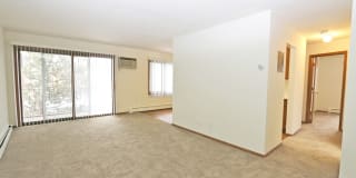 Apache Manor Apartments Gallery 10