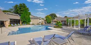 Arbors at Brookfield Apartments Gallery 1