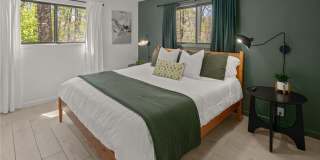 2 Southport Lane Gallery 32