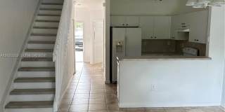 4513 Woodland Cir Gallery 1