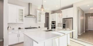 1882 N 140th Dr, Goodyear - Gorgeous Townhome in Gated Community Gallery 13