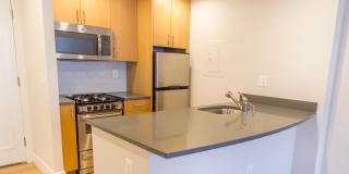 Sutton Plaza Apartments Gallery 3