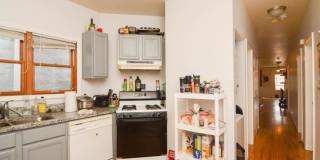 1342 Hubbard Gallery 3