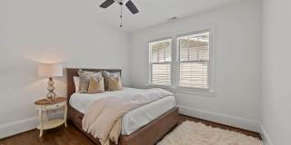 1718 Scales Street Gallery 25