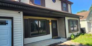 4 Bedroom Home in Sought Out Neighborhood of Virginia Beach Gallery 1