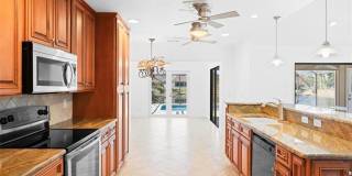 3074 NE Loquat Lane Gallery 8