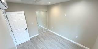 Gorgeous 1BD/1BA all appliances included. Move in ready!! Gallery 7