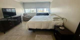 7135 Collins Ave cu-815, Miami Beach, FL 33141 Gallery 16