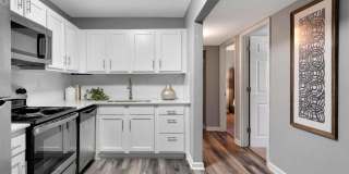 Station J-Town Apartments Gallery 9