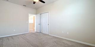 !!!NOW AVAILABLE!!! Beautiful 4-Bedroom PET FRIENDLY Home for Rent in RANDAL PARK! Gallery 59