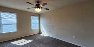 Two Story 3/2.5/2 Duplex close to Creekside Shopping and Entertainment! / Fridge / Fenced in yard /CISD Gallery 19