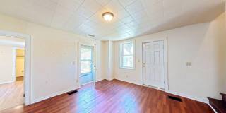4-Bed Farmhouse Minutes from UVM Campus (30 Chase St) Gallery 28