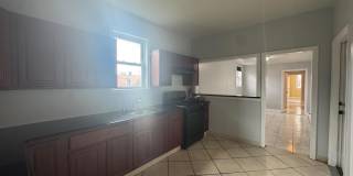 556 Roosevelt Avenue unit: 1 Gallery 7