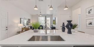 Victory Ridge 2 bedroom with garage! Gallery 6