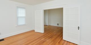 390 Clinton Street Gallery 23