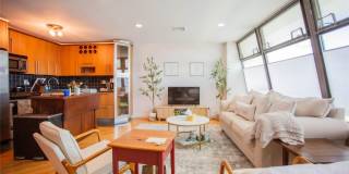 521 W Broadway Gallery 9