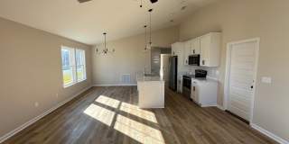 3 Bed 2 Bath Gallery 1
