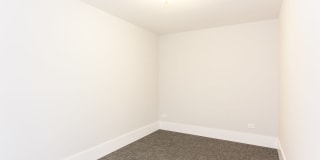 2922-24 W Logan Gallery 19