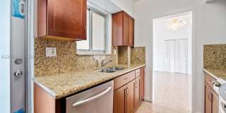9101 E Bay Harbor Dr Gallery 13
