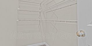 6748 Willowbrook Dr. Gallery 12