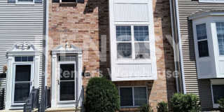 Available July 1st 4 Bedroom 4 Bath Town House in Eden Prairie Gallery 1